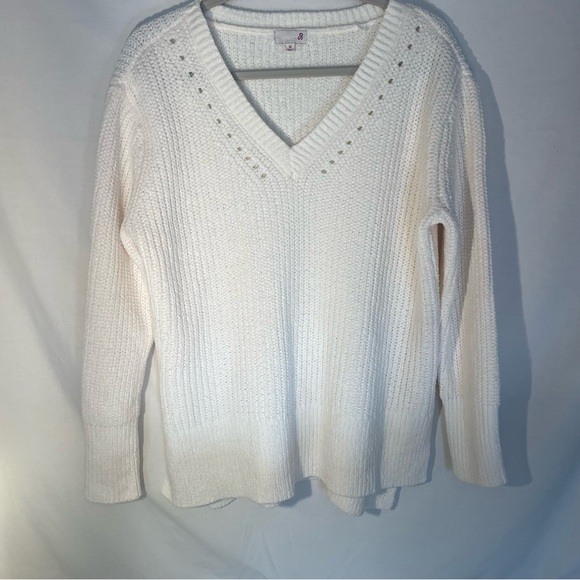 SO White V-Neck Sweater long sleeve size medium very soft - Picture 1 of 7